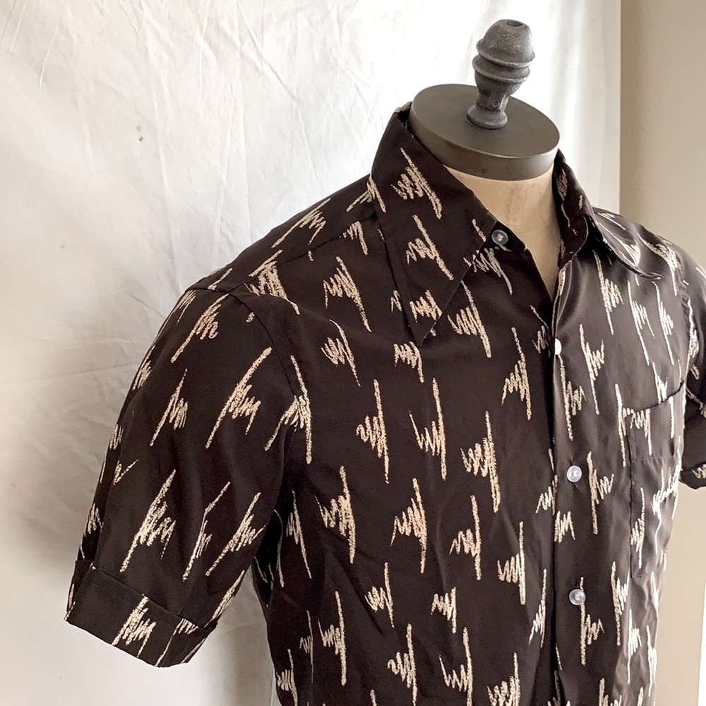 Vintage Light Weight Button Down